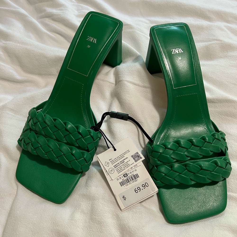 Cute green Zara heels